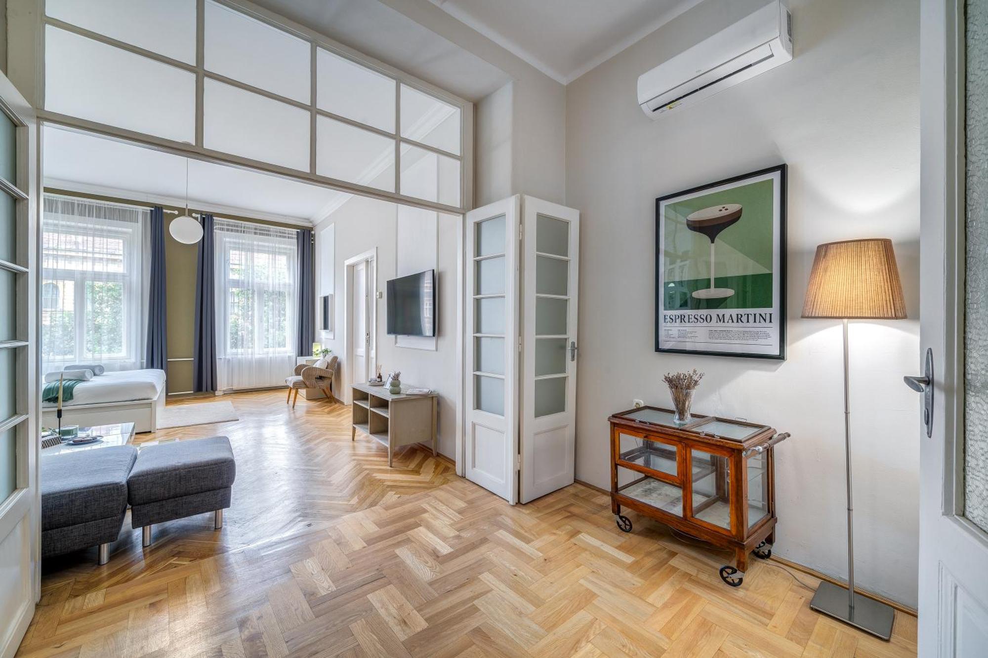 Jokai Hideaway Apartment Budapest Luaran gambar