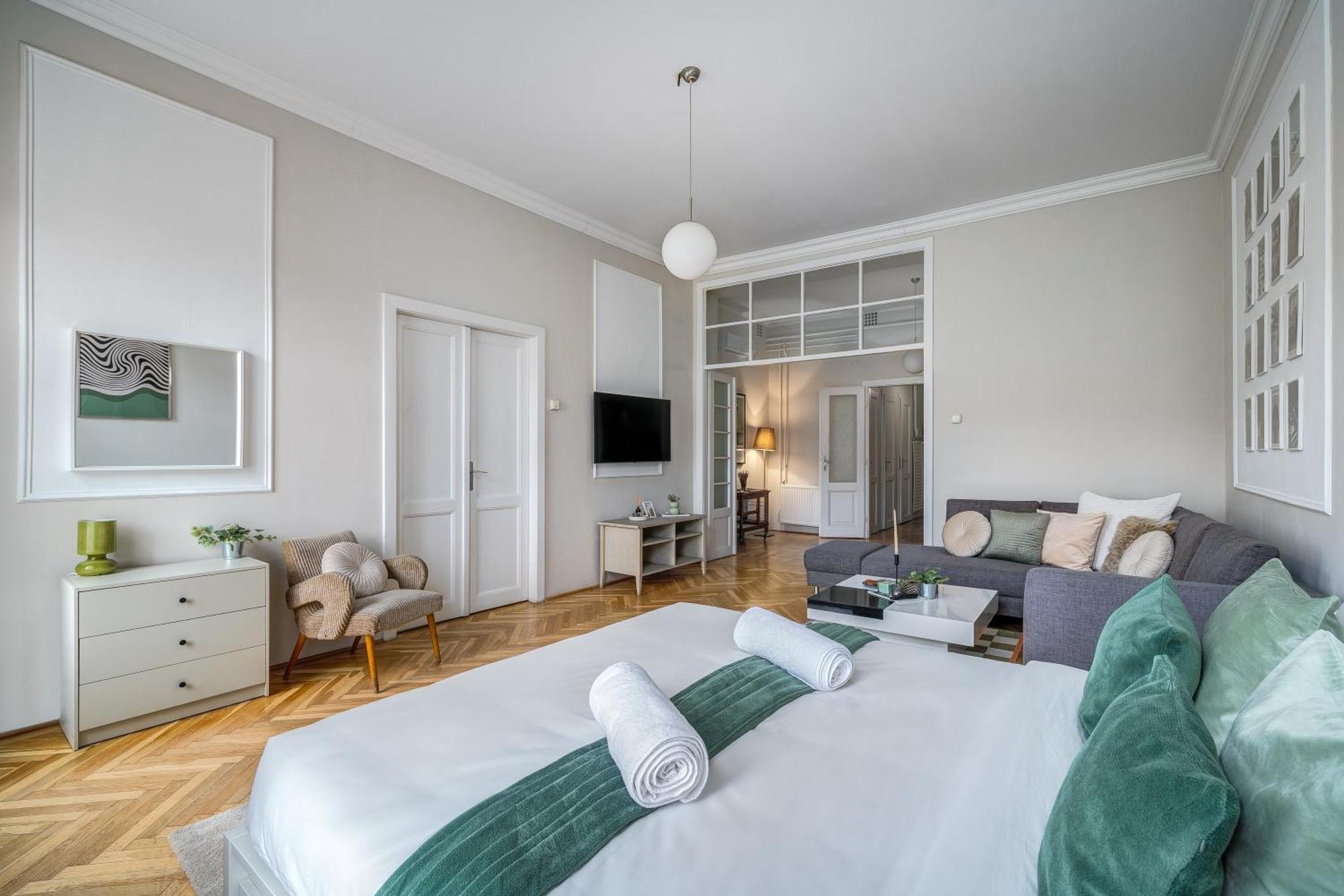 Jokai Hideaway Apartment Budapest Luaran gambar