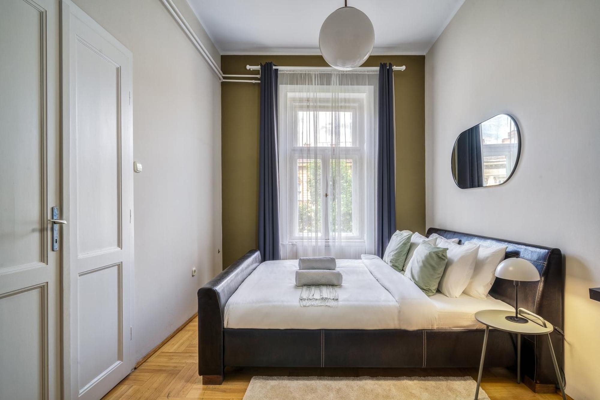 Jokai Hideaway Apartment Budapest Luaran gambar