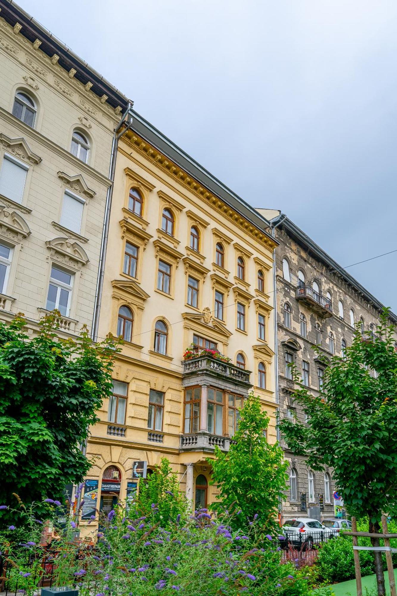 Jokai Hideaway Apartment Budapest Luaran gambar
